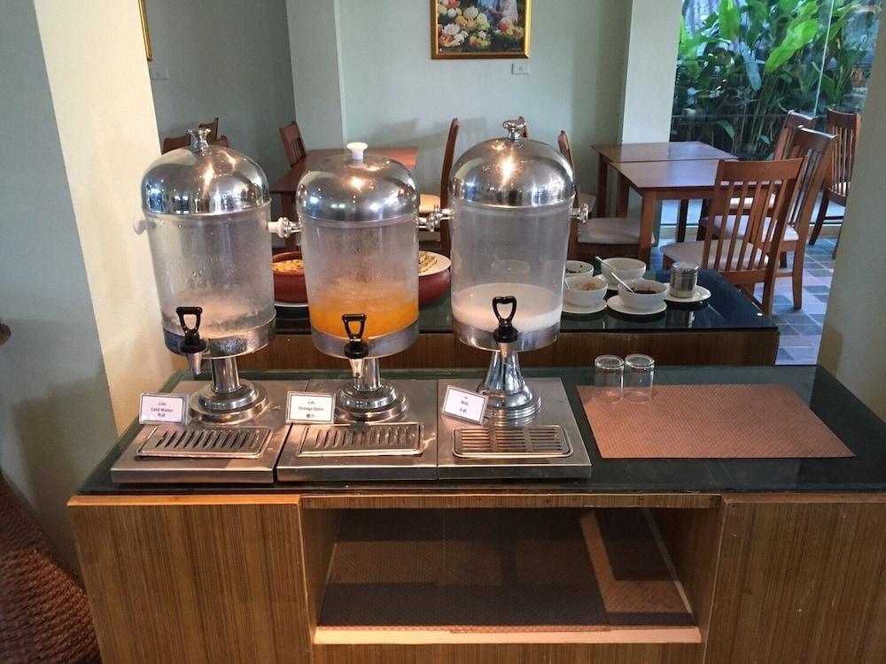 A Hotel Budget 치앙센 외부 사진